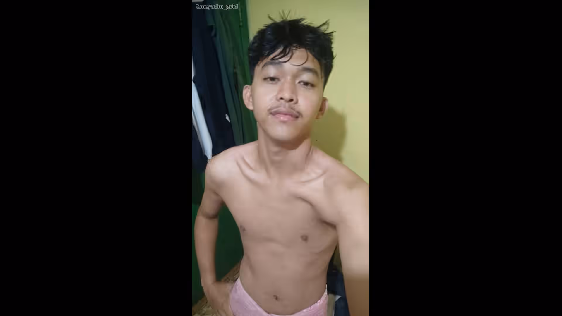 Prank Stright | suka banget liat expresi kamu pas muncrat
