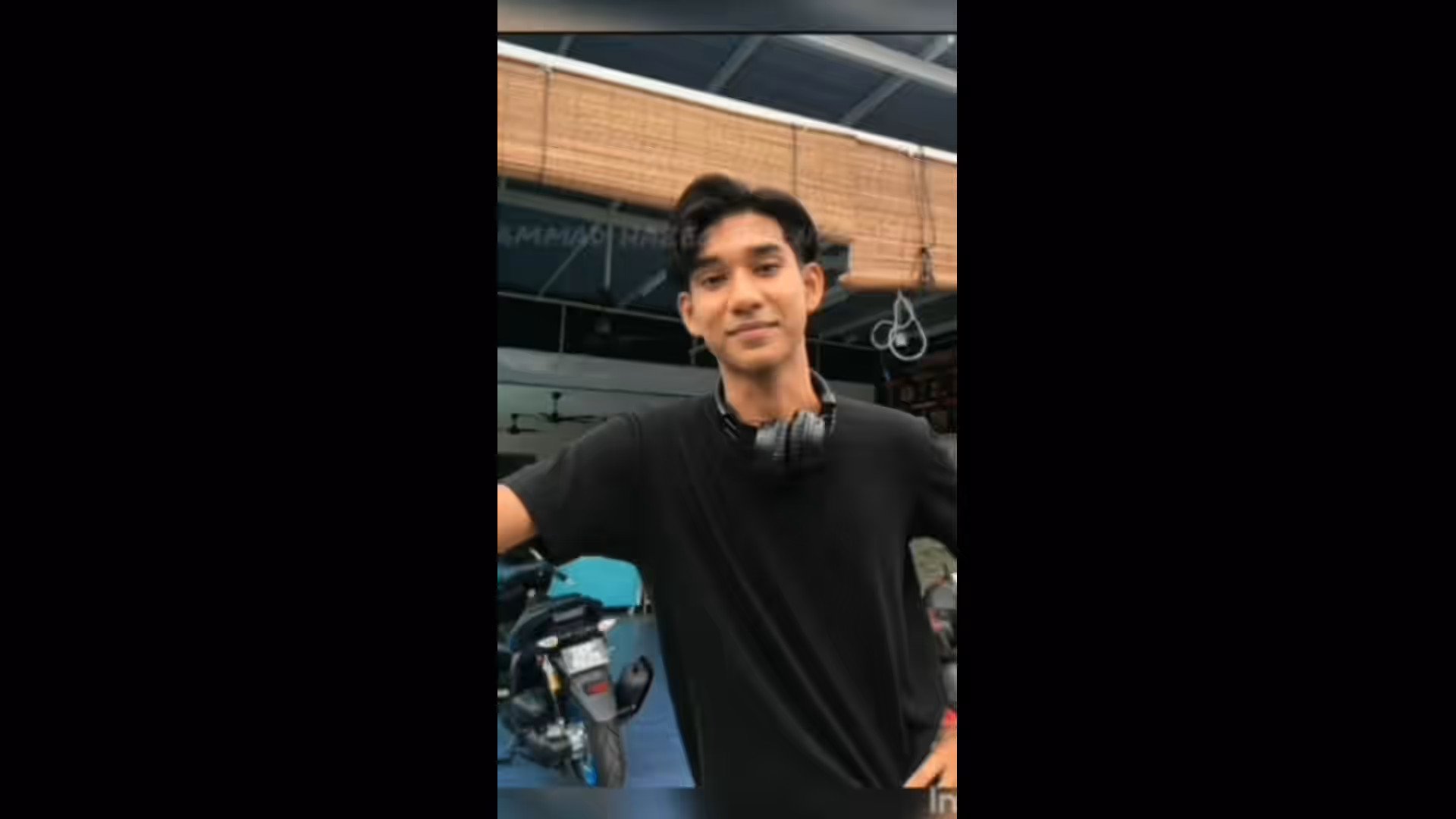 Prank Stright | ih manis banget senyuman kamu.. jadi pengen dijilmek