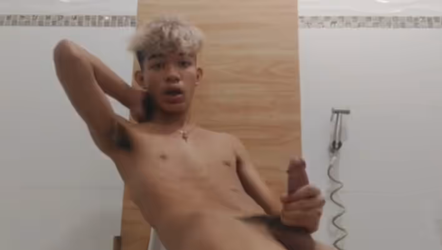 Prank Stright | brondong jamet lagi mainin kontol